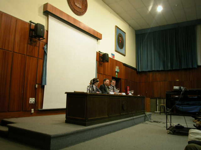 PRESENTACIÓN EN ZARAGOZA DEL ESTUDIO DE FILOLOGÍA ARAGONESA (ACADEMIA DE LARAGONÉS).